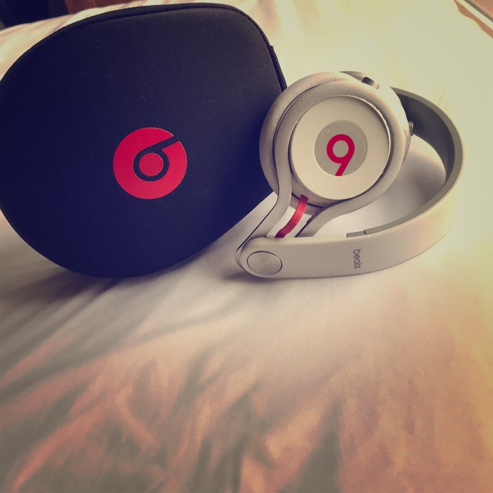Beats by Dre Mixers